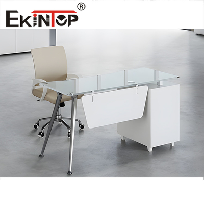 Bàn làm việc bằng kính cứng màu trắng