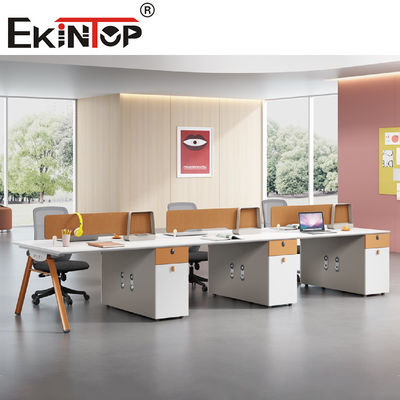 Bàn trắng Máy trạm văn phòng hàng đầu dành cho nhân viên Khung thép 2-8 người