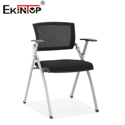 Thang ghế huấn luyện được xếp chồng bền vững