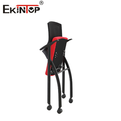Ghế phòng đào tạo có thể gập lại đệm xốp màu đen và đỏ có bánh xe