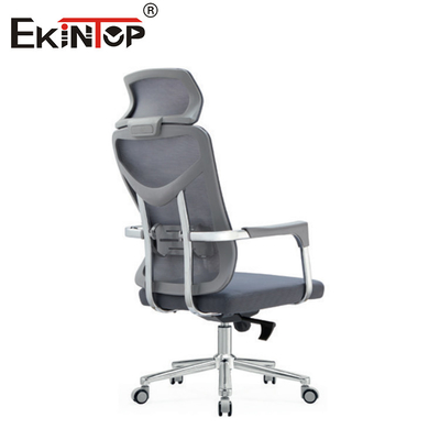 Ghế văn phòng ergonomic với nệm đầu và chân kim loại vải lưới