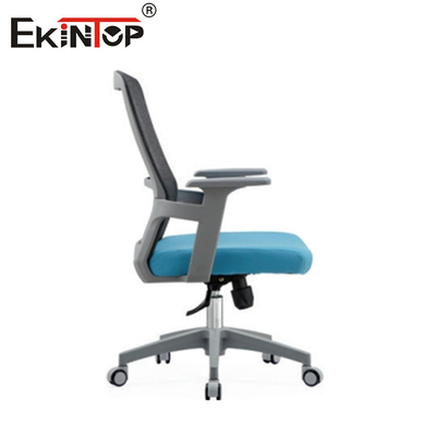 Chế độ mạnh mẽ giữa ghế văn phòng lưới với hỗ trợ cánh tay và chiều cao điều chỉnh