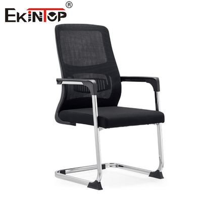 Ghế văn phòng ergonomic với vải lưới và tựa tay phong cách hiện đại