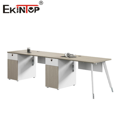 Nhà sản xuất Đồ nội thất văn phòng mô-đun hiện đại Đường làm việc 2, 4, 6 chỗ ngồi