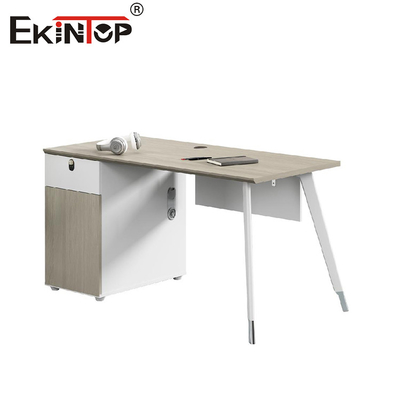 Cỗ máy làm việc văn phòng nhân viên có thể tùy biến theo kiểu hiện đại