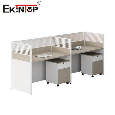Máy trạm nhân viên được phân vùng bảo mật theo mô-đun theo phong cách hiện đại