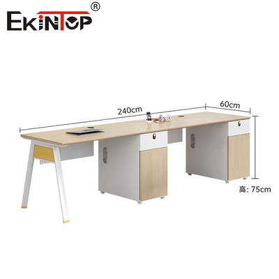 Bàn làm việc bằng gỗ chất lượng cao