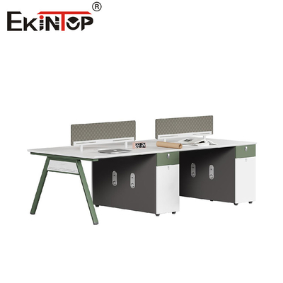 Modular 4-6 chỗ ngồi văn phòng Bàn làm việc nhân viên với vách ngăn trong phong cách hiện đại