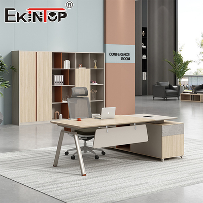 Thiết kế hiện đại Không gian văn phòng tùy chỉnh Bàn văn phòng Bàn viết lớn