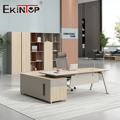Bàn điều hành phong cách thương mại Bàn viết lớn trong Walnut Wood