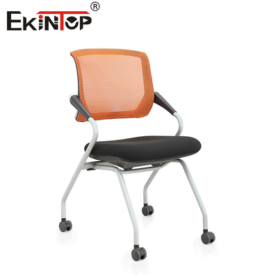 Ghế tập sự lưng lưới màu đỏ có bánh xe có tay vịn cho phòng tàu